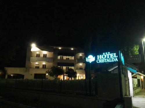 Hotel Cristalda