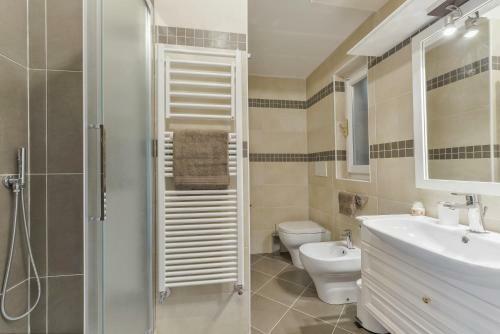 Porta Al Prato Halldis Apartments