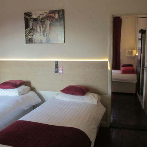 Bed & Breakfast The Railway Sleeper Lodge