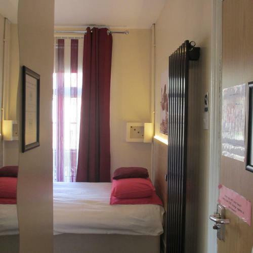 Bed & Breakfast The Railway Sleeper Lodge