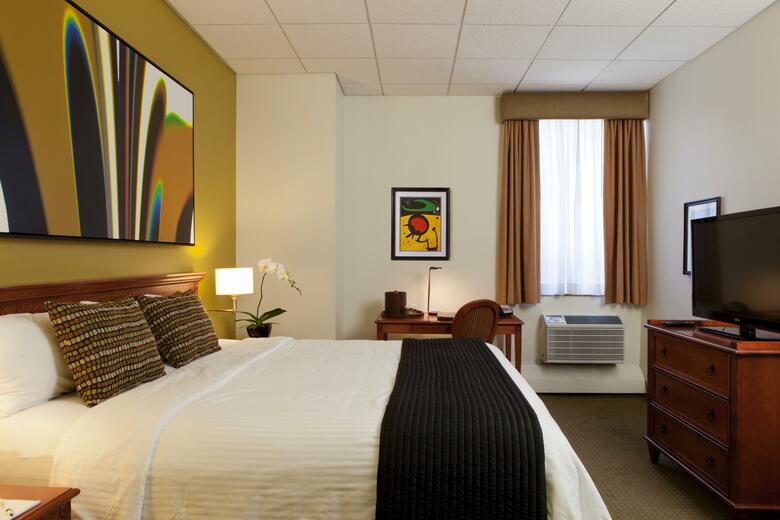Broadway Plaza Hotel