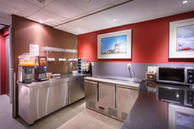 Amsterdam Downtown Hotel