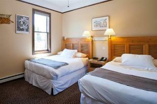 Elk Mountain Lodge