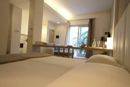 Soglow Business Class Aparthotel