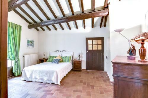 Homerez � Holiday Home Rue Bassac
