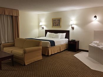 Hotel Gateway Inn & Suites