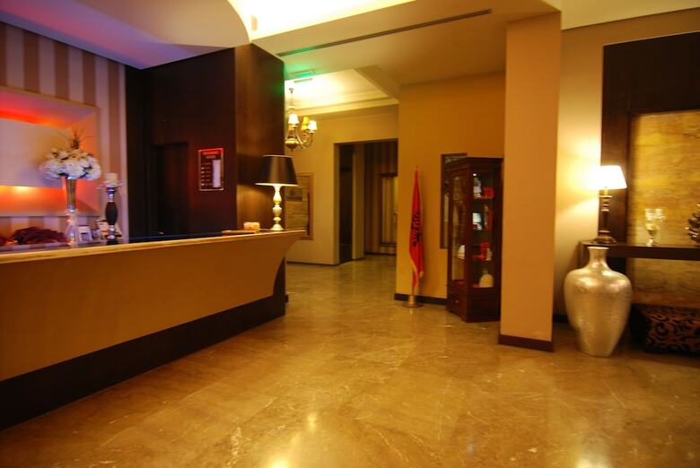 Hotel Doro City