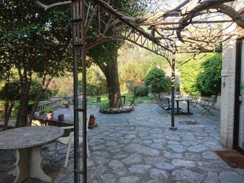 Bed & Breakfast Les Montades Chambres D'h�tes