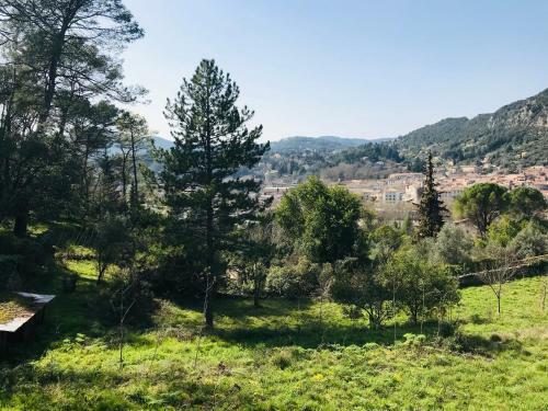 Bed & Breakfast Les Montades Chambres D'h�tes