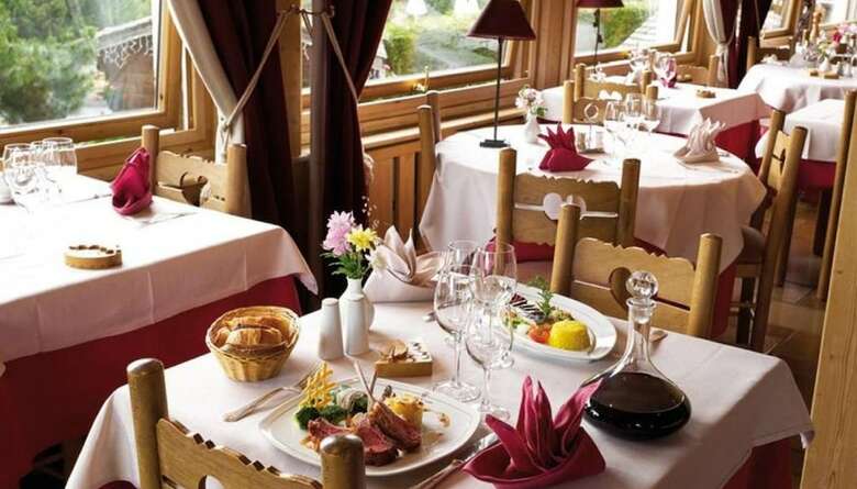 Hotel Aux Ducs De Savoie