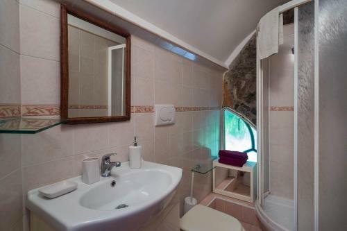 Apartamento Villa Ambra - Genova Resort B&B Accomodations