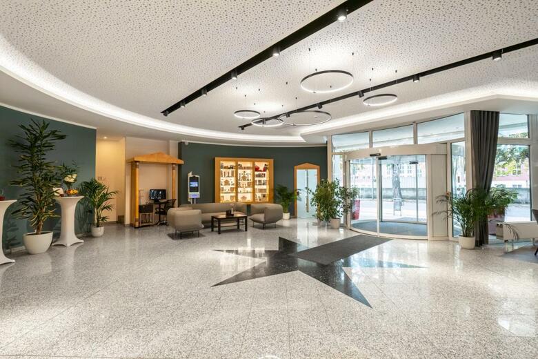 Hotel Azimut Dresden
