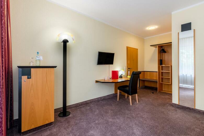 Hotel Azimut Dresden