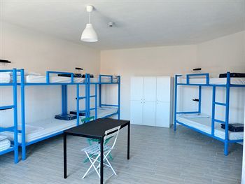 Meet Garda Lake Hostel
