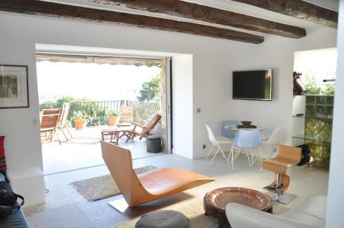 Villa C�te D'azur View Of Cannes Bay