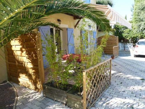 Bed & Breakfast Chambre D'h�tes Les Tourterelles