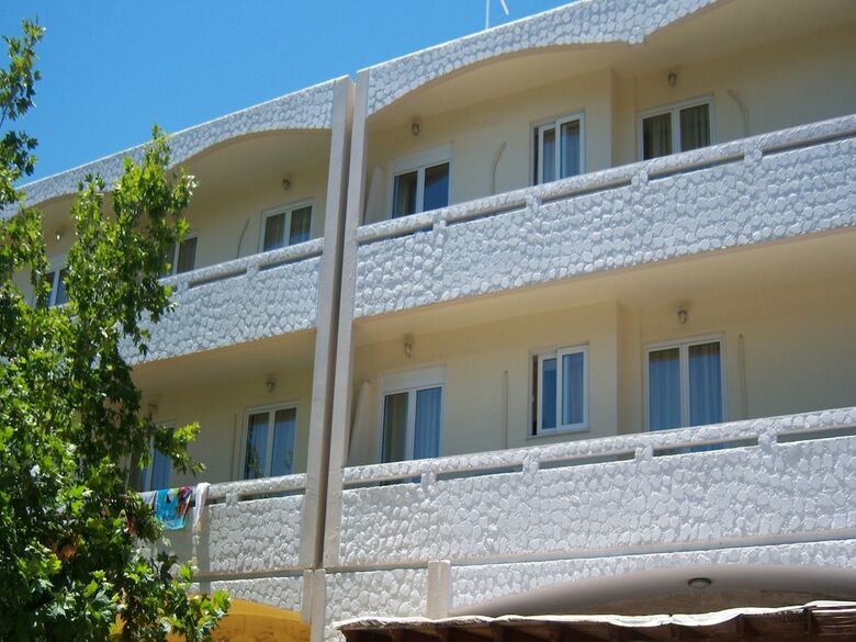 Fantasia Hotel Apartments