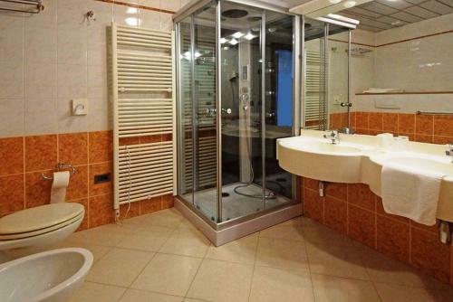 Park Hotel Zanzan�