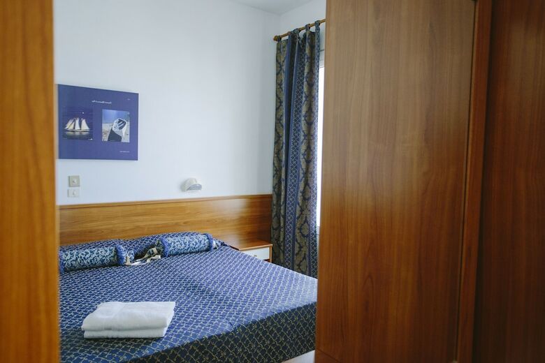 Hotel Paradiso