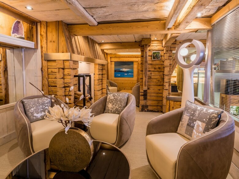 Hotel H�tel Restaurant Yoann Conte Bord Du Lac