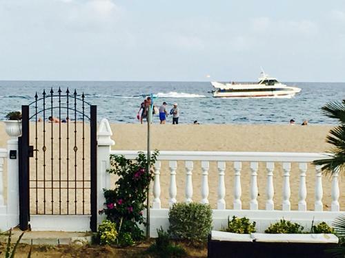 Boutique Home The Beach