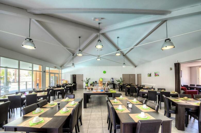Aparthotel Z�nitude Hotel & R�sidence L'acacia Lourdes
