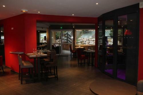 Brit Hotel L'adresse