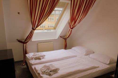 Hotel Astoria Am Urachplatz