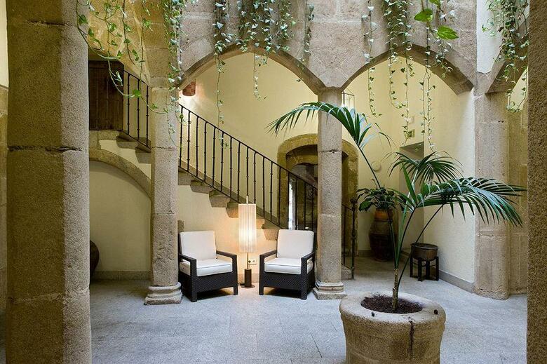 Hotel NH Collection C�ceres Palacio de Oquendo