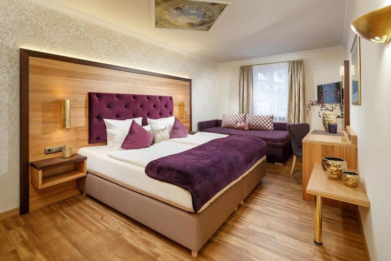 Hotel Kurcafe