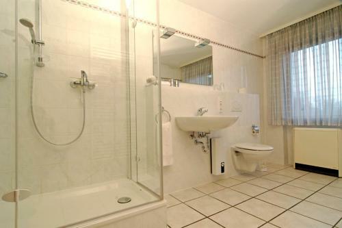 Hotel Zewener Hof - Garni