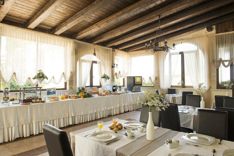 Hotel Masseria Grottella
