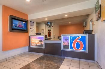 Motel 6 San Bernardino South