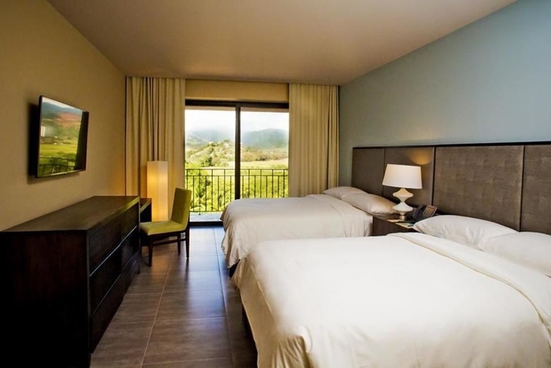 Hotel Croc's Casino Resort