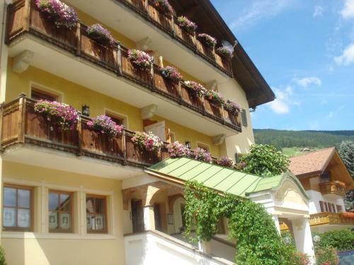Aparthotel Piccolohotel Tempele Garni
