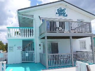 The Boathouse Motel