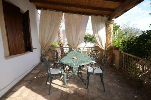 Felline In Bed&breakfast