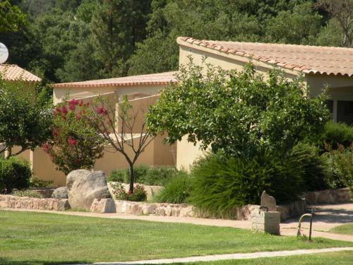 Hostal Les Jardins De Santa Giulia