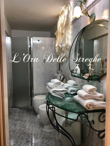 L'ora Delle Streghe B&B Centralissimo
