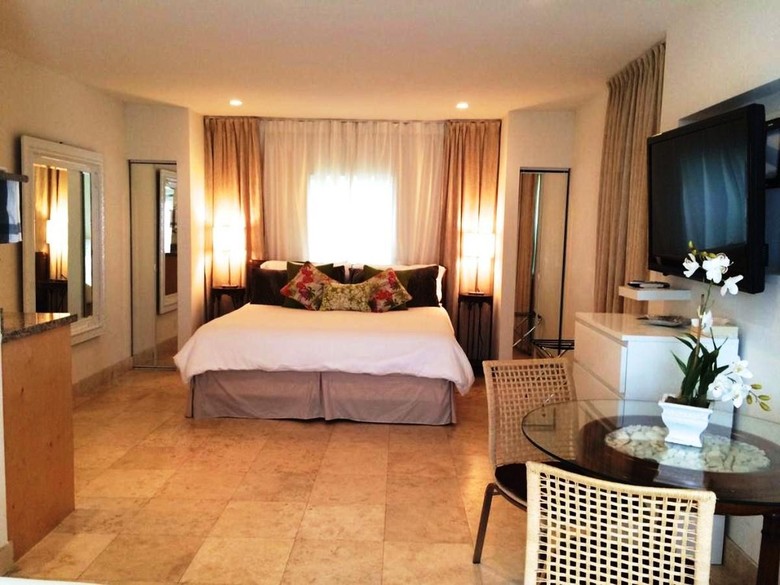 Hotel Seacrest