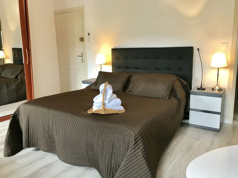 Bed & Breakfast Domaine De L'aufrene
