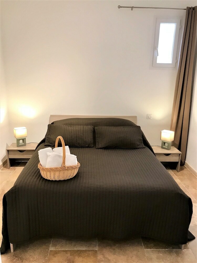 Bed & Breakfast Domaine De L'aufrene