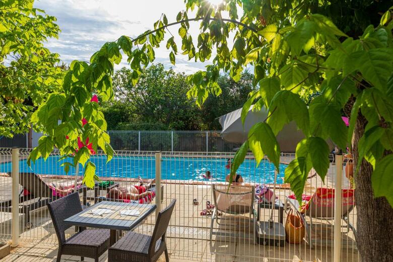 Hotel Logis Le Mas De L'�toile Aubagne