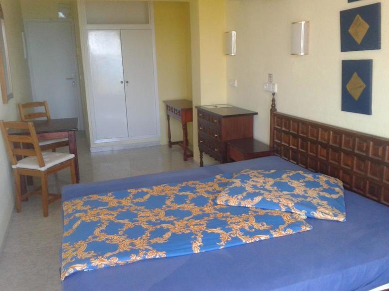 Hostal Amena Mar