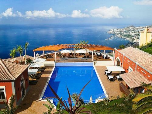 One-bedroom Apartment Sao Goncalo 2