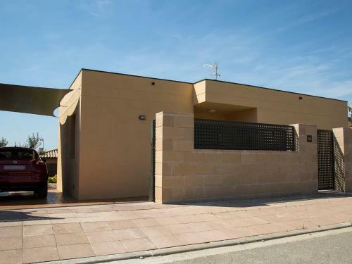 Villa Independiente Medes Mar 16