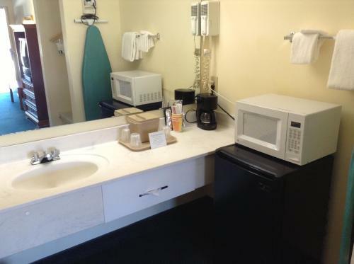 Motel Days Inn & Suites Tucker