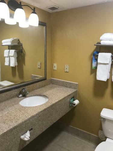 Motel Days Inn & Suites Tucker