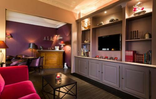 Hotel H�tel Donjon Vincennes
