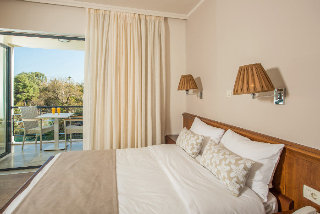 Avra City Hotel (former Minoa Hotel)